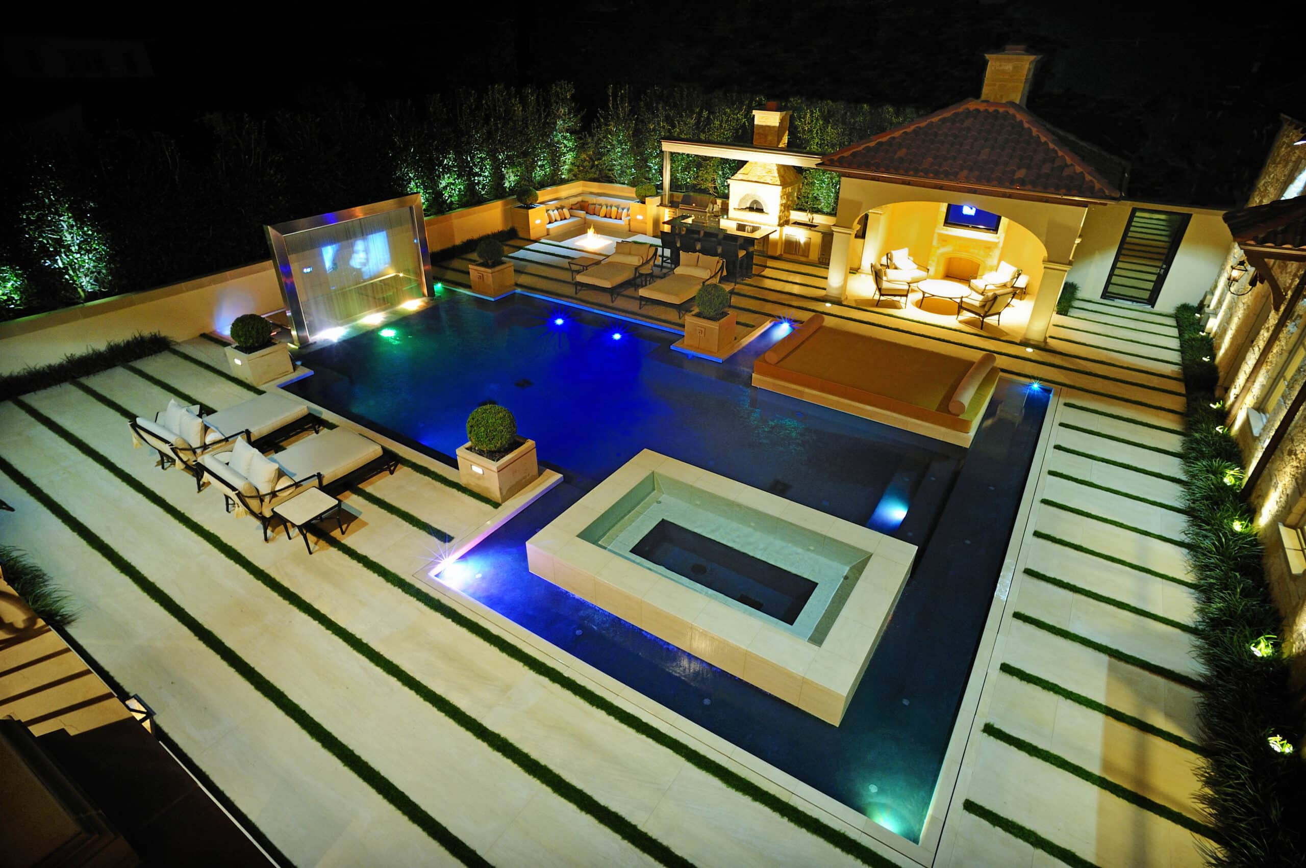 DFW luxury pool design