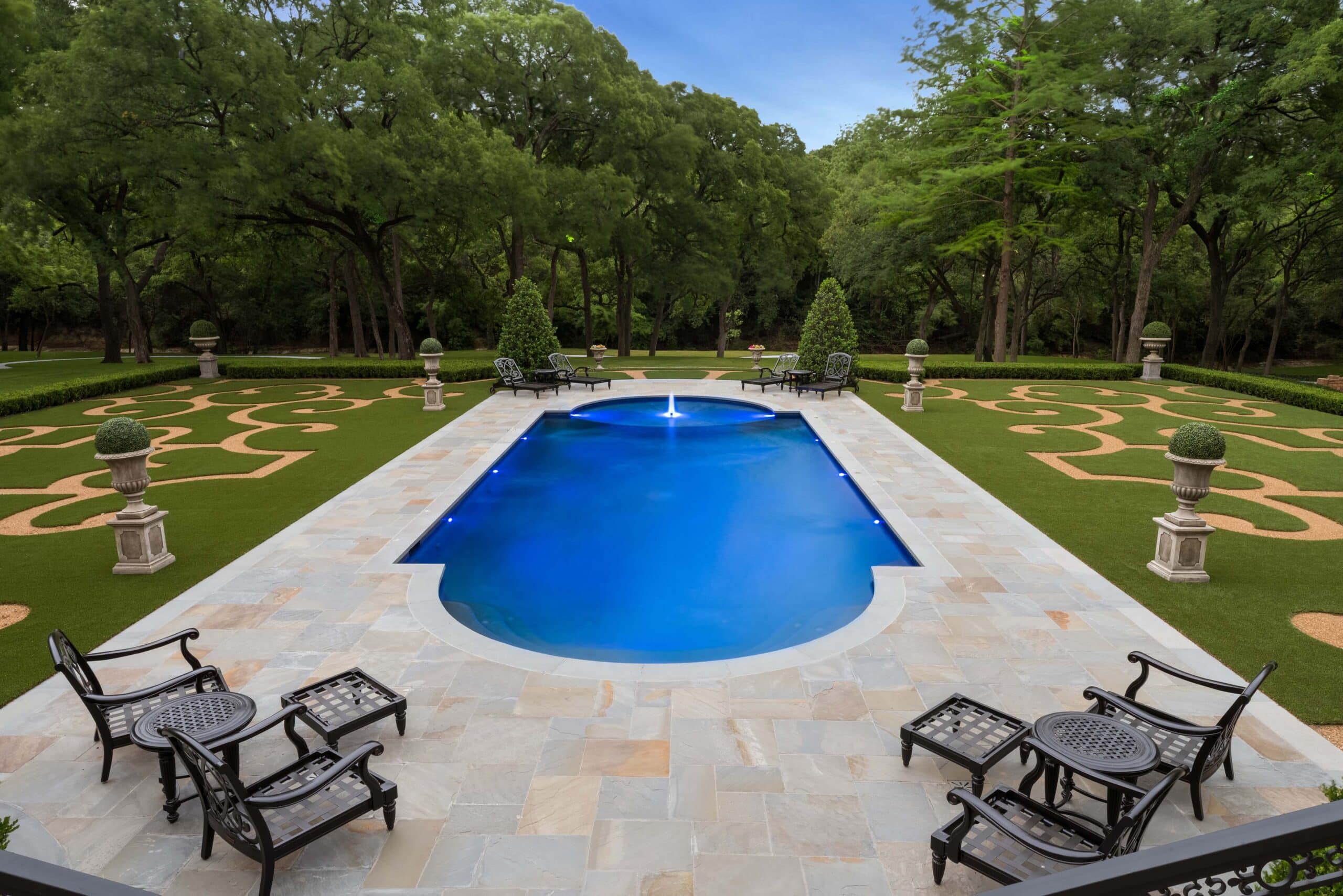 preston hollow pool and spa design