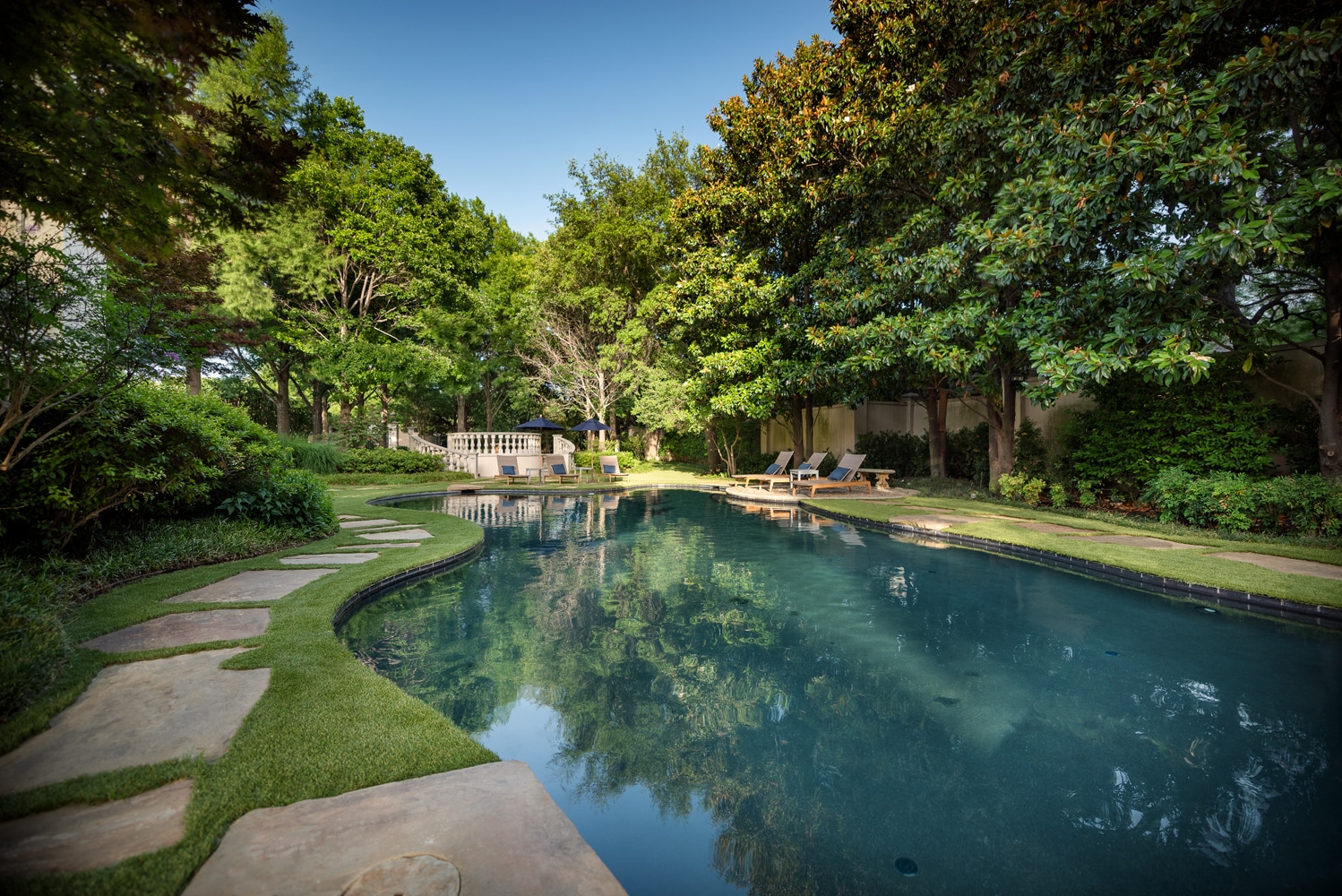 dallas custom pools and water features