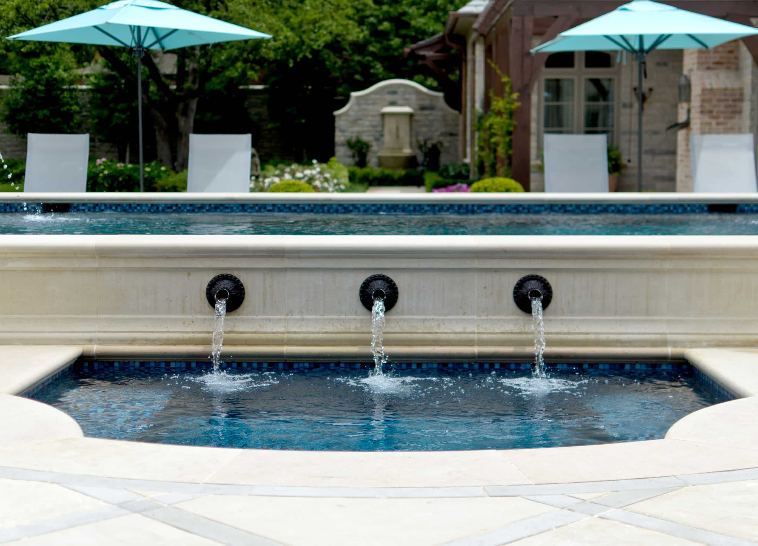 highland park custom water features