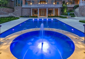 Luxury Pool Design in Fort Worth - Harold Leidner Landscape Architects