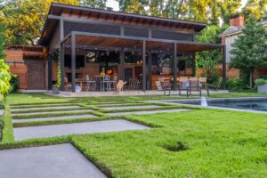gazebo designer Dallas - Harold Leidner Landscape Architects
