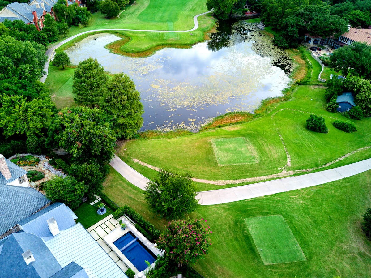 Custom swimming pool Dallas