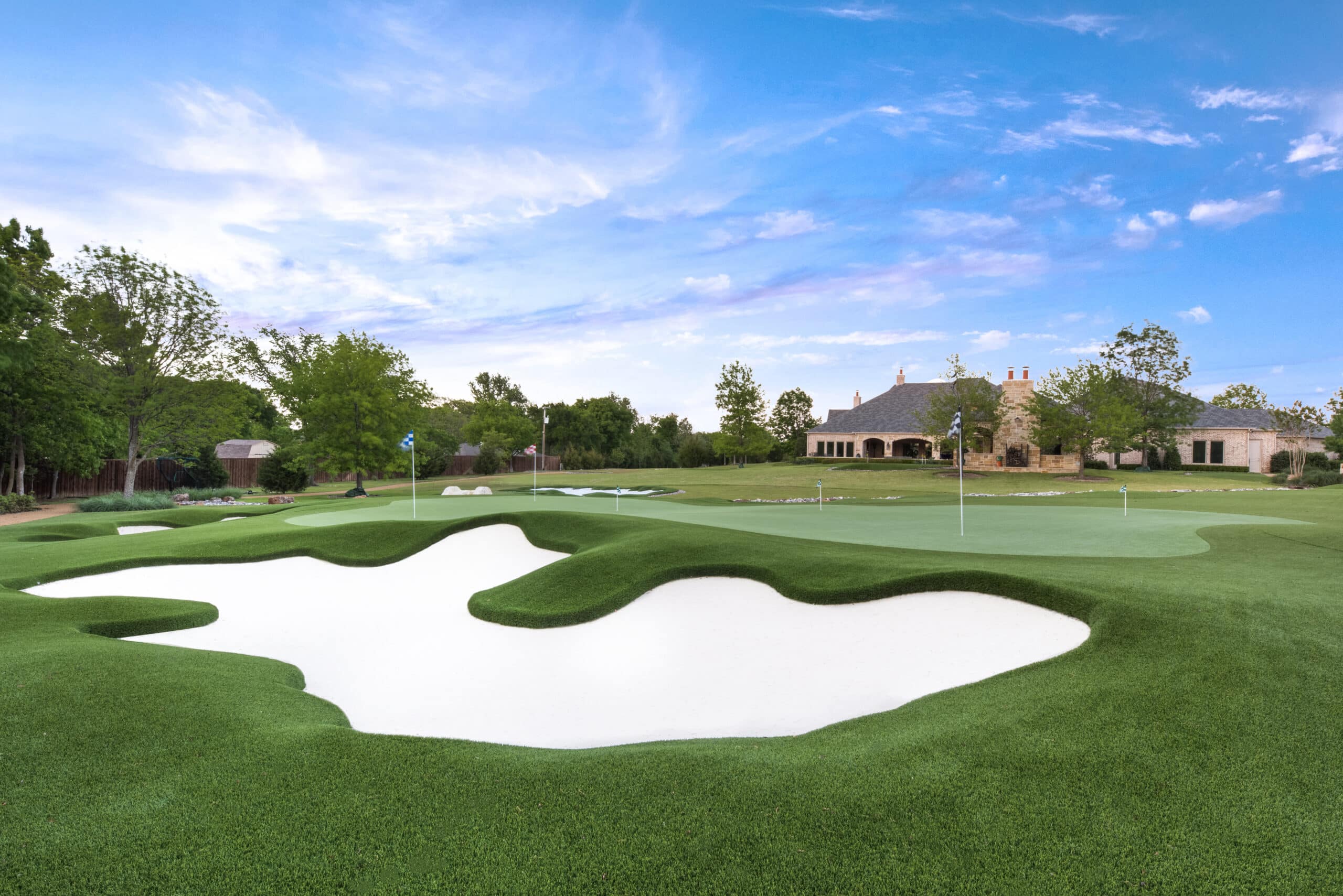 Dallas Putting Greens - Harold Leidner Landscape Architects