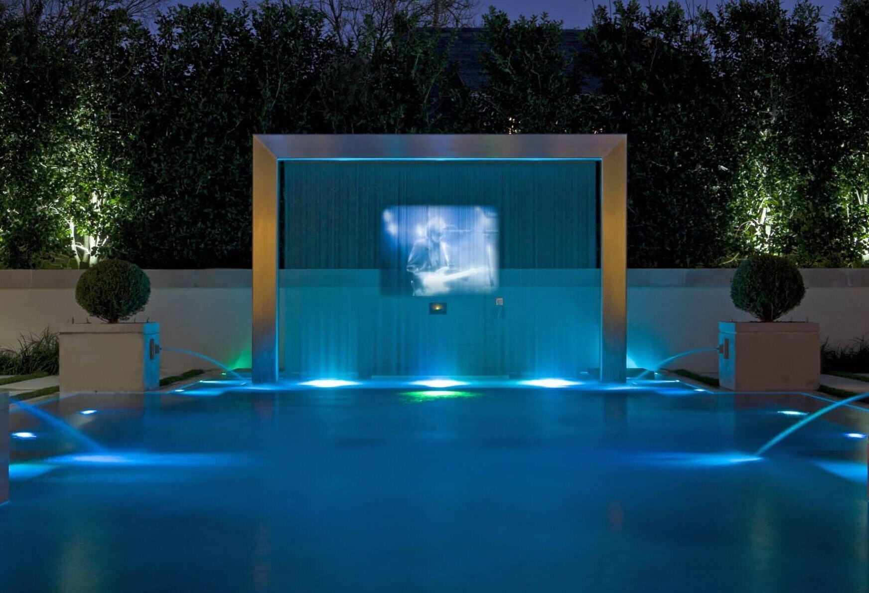 Outdoor Cinema Residential Outdoor Theatre Dallas Fort Worth Harold Leidner Landscape Architects